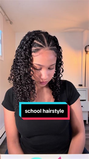 dont mind all the weird faces I make when I do my hair😭 Im focused... Using @Umberto Giannini ✨ #curlyhairstyles