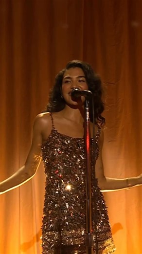 ARIA on Instagram: "@oliviadeano takes #1 in the Hottest 100. So deserved ✨ #OliviaDean #1 #Hottest100 #manineed"