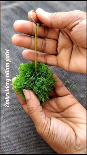 DIY Pom Pom Keychain | Easy Handmade Keychain Tutorial