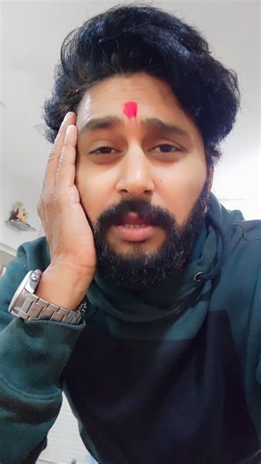 Yash Kumarr on Instagram: "धनिया हमार हो... Watch full video song on "Yash Kumarr official" YouTube channel 😘❤️😘"