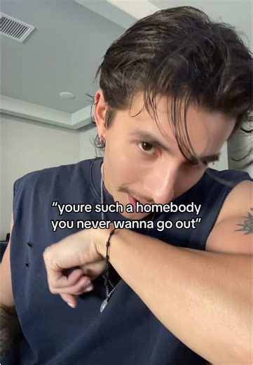 uhh yea? ESPECIALLY right now it’s COLD #4upageシ #fypシ゚viral #4yp #real #homebody