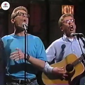 747K views · 17K reactions | gbsct The Proclaimers - I'm Gonna Be (500 Miles) (Live 1989) | L'oeil musical | Facebook