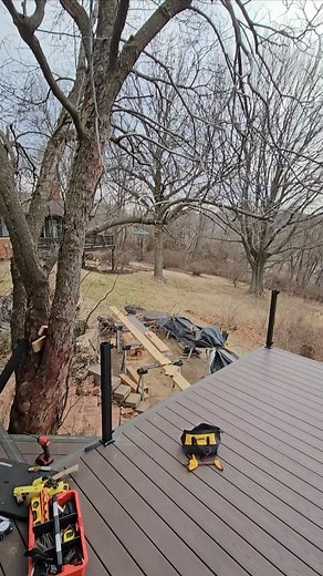 Running through this railing install with pre-assembled rail sections 🏃‍♂️ On this project, we have roughly 100 linear ft of railing, and we're able to install most of the rail posts and sections in a day and will finish this one with a continuous drink top 😀 #deckbuilding101 #deck #railings #installation | Deck Building 101