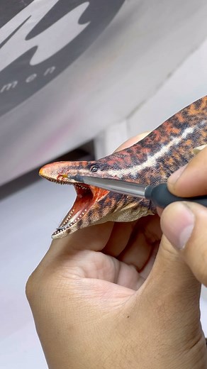 1.9K views · 111 reactions | Mosasaurus beaugei Sculpted : MK Studio Painted: Movemen Art. #piant #handpainted #dinosaur #mosasaurus #handsculpt | Movemen Art | Facebook