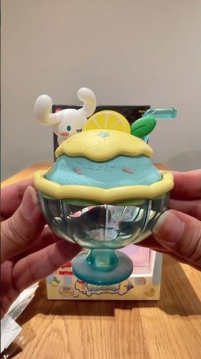 Unboxing Sanrio Snowflake Series! #sanrio #sanriocollection #sanriolover