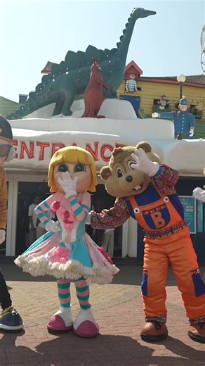 This Saturday is your LAST chance to experience Twilight Thrills in 2025! Take on ICON, the Big One and all your favourite coasters under the night sky . Dive into Oktoberfest with steins, bratwursts, and live music. The park's open till 9pm, don’t miss it. | Pleasure Beach Resort | Facebook