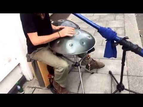 Handpan Hang Drum Didgeridoo Henry Shanks street performance with Cajon