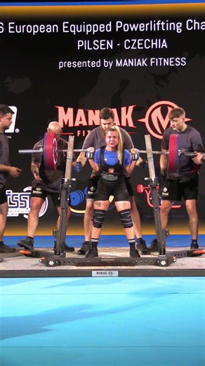 European Master 1 Record Squat Equipped with 215 kg by Karolina Moszynska GER in 57kg class