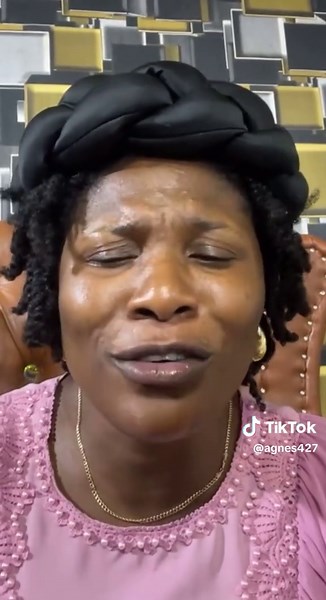 Agnes Francis Screaming Scene Analysis