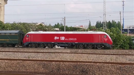 【初探即永别】上局沪段HXD1D-0115牵引K111次通过笕弯