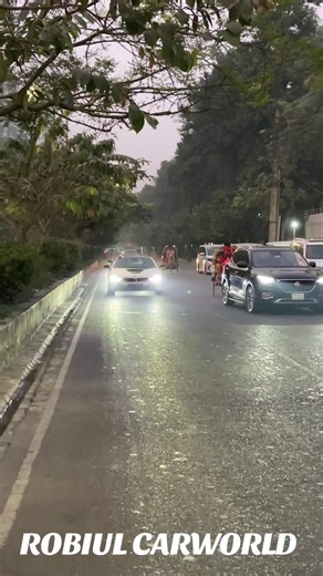 The Thrilling Sound of BMW i8 Revealed