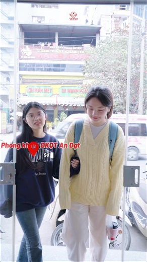 KHÁM SỨC KHỎE XIN VIỆC – NHANH, CHUẨN, CHÍNH XÁC Bạn cần giấy khám sức khỏe xin việc đúng mẫu, đúng quy định nhưng không muốn mất nhiều thời gian chờ đợi? 👉 Tại Phòng khám Đa khoa Quốc tế An Đạt: ✔️ Quy trình khám nhanh gọn ✔️ Kết quả chính xác, minh bạch ✔️ Giấy khám hợp lệ, sử dụng được ngay 📌 Chủ động khám sớm để không lỡ cơ hội việc làm. Đến An Đạt để hoàn thiện hồ sơ xin việc nhanh – chuẩn – an tâm. ————————————————————— PHÒNG KHÁM ĐA KHOA QUỐC TẾ AN ĐẠT Tận tâm vì sức khỏe cộng đồng 📄Fa