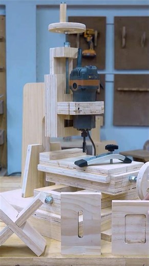 Make Your Own POWERFUL Woodworking CNC Router Jig #tooltips