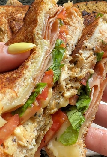 Videos de Chombablanca (@chombablancaa) con “sonido original - Chombablanca”