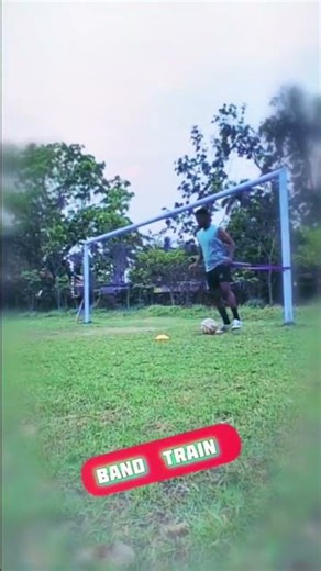 Band + Ball Training ⚽💪 | Control Level Up #football #speed spee