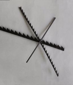 [Hot Item] Textile and Garment Scraps Are Opened up Into Fibers and Re-Spun Using Metal Wire Carding Cloth.