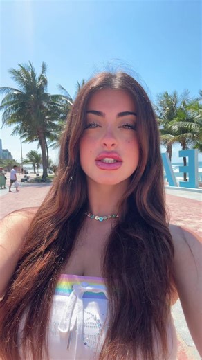 Weather and Bad Hair Days: Tips to Manage It