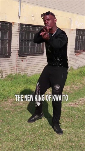 SDUDULA perform his new hit song ft JOHN VUL GATE hitmakers..watch this..