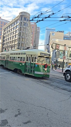 Walking in San Francisco #downtown #sanfrancisco #california #america #usa
