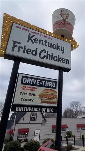 The First KFC Ever! Museum & Cafe #sanderscafe #colonelsanders #kfc #kentucky #kentuckyfriedchicken