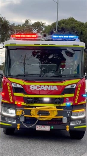*BRAND NEW HEAVY RESCUE 87*RETURNING ON 2ND DAY IN SERVICE+LIGHT/SIREN DEMO #frvr