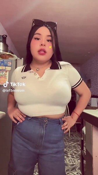 Chica de 15 años y su mensaje emotivo