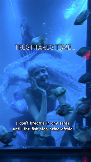 Mermaid & Fairy & Princess 隆‍♀️HCM栗‍♀️ on Instagram: "Will the fish come closer?隆‍♀️ #mermaid #cute #magic"