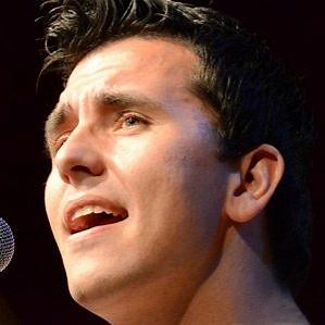 Jan Smit – Age, Bio, Personal Life, Family & Stats | CelebsAges