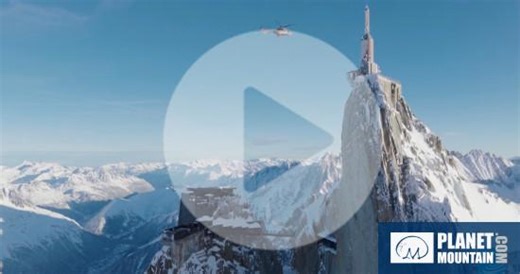 Aiguille du Midi footbridge replaced after 70 years