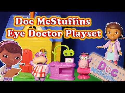 Unboxing the Doc McStuffins Eye Doctor Play Set with Hallie