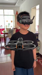 986K views · 2.4K reactions | #Drones have become so advanced that they don't need buttons to change direction! A boy is using the #DJI AVATA 2 which features a motion-sensing joystick for operating the its take-off, landing, and steering. Besides that, this drone’s flight path can be monitored by wearing a head-mounted display! #technology #UAVs #China | T-Time HK | Facebook