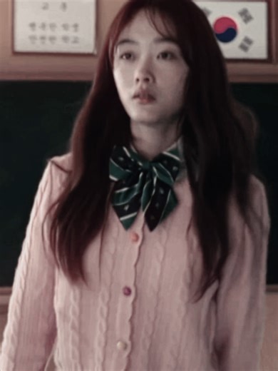 final girl #leenayeon #allofusaredead #allofusaredeadedit #nayeonedit #allofusaredeadnetflix #leenayeonaouad #fyp #foryoupage #aestheticedits #aouad #aouadedit #xyzbca #allofusaredead2 #ha4iobss #aouad2 [cc:2000slegend] ALL OF US ARE DEAD LEE NA-YEON HIGH QUALITY EDIT