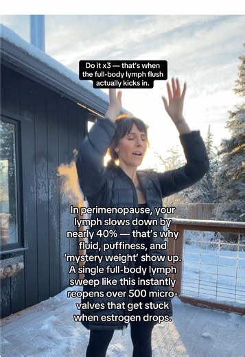 The Lightening Ladder 1. Stand tall, mouth open. 2.Drag two fingers up each side of your neck at the same time. 3.Immediately lift your arms overhead and give one sharp exhale like you’re “pushing energy out.” 4.Finish with a quick heel bounce (just one!) to pump the lymph from the legs upward. Why it hits: This stacks neck > chest > underarm > core > legs in ONE traveling sweep — like flipping on your whole lymph system in a single upward “ladder.” #perimenopause #healthhack #lymphaticdrainage 
