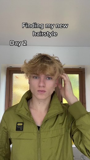 90s Leonardo DiCaprio Inspired Hairstyle Tutorial