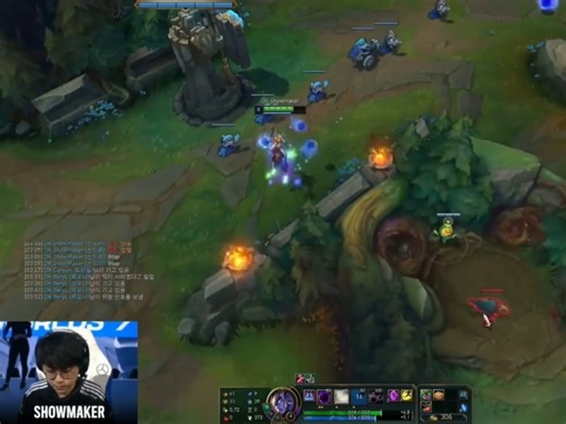 21年世界赛 Scout走位有多离谱？一级就连续扭了辛德拉的7个Q节目效果拉满！