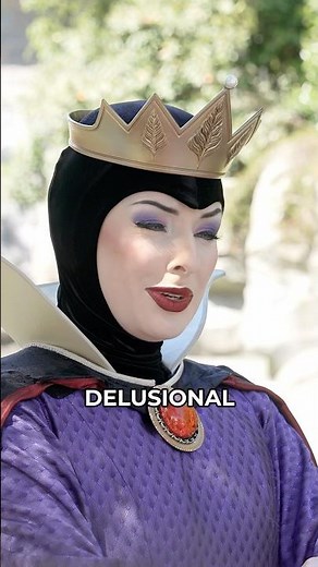 Evil Queen's SAVAGE Response to Snow White's Beauty Claim! 🏰#disneyland #snowwhite #evilqueen