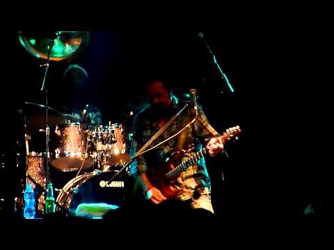 Lee Ritenour with Steve Lukather Live - 6 String Theory - www.jhanamusic.com.mp4