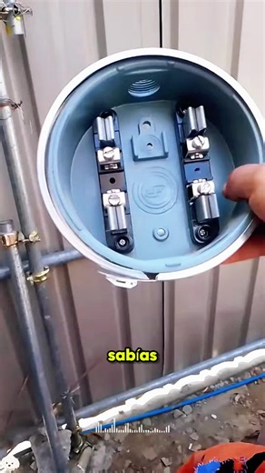 A small PVC water pipe can play a big role in everyday life! #PracticalTips #LifeHacks #Recycling