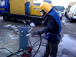 A1 sandblasting pot sandblaster shotblaster grit blaster a1sandblasting4
