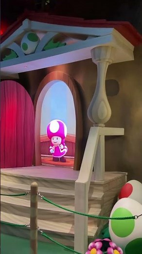 Nintendos Cute Toadette is talking! /Super Nintendo World Universal Studios Japan