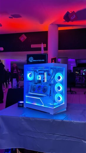 Phanteks Custom Build in the NV5 Case