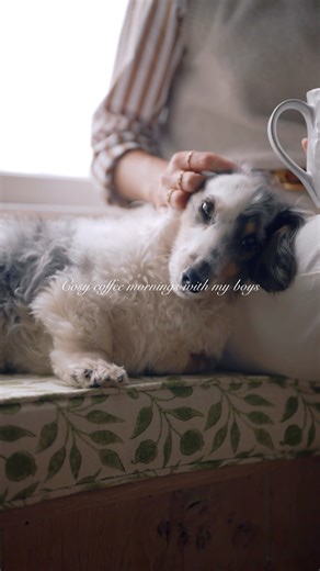 Nothings beats a #cosy coffee mornings with my boys 🤍 #cotswoldslife #cotswoldstyle
