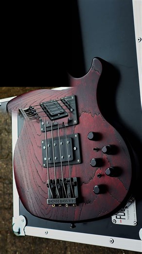 DARK INLAW 424 BASS #bass #bassfeatured #fender