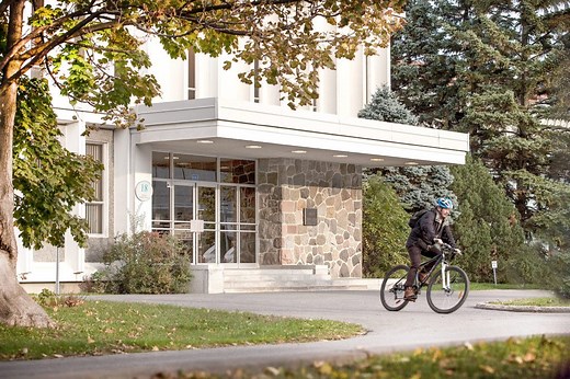 Armand-Frappier Santé Biotechnologie Research Centre