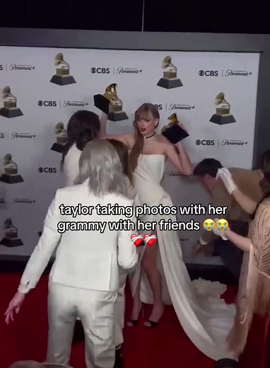 Taylor Swift Grammy Moments with Friends