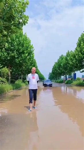 BalliBot Mogis: Tech Magic & AI Trends