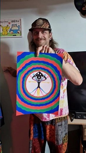 moving art 😵‍💫 #illusion #trippy #acrylicpainting #posca