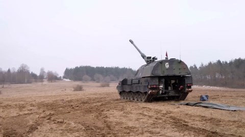 German Panzerhaubitze 2000 • Exercise Dynamic Front 2018