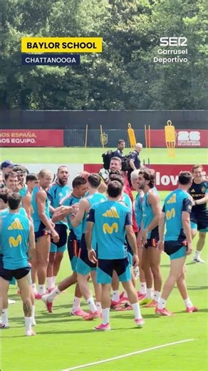 🤣👀 The best moments from Spain's last training session at the Baylor School