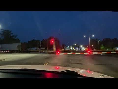 CSX M809-08 flies past Kingstree SC!